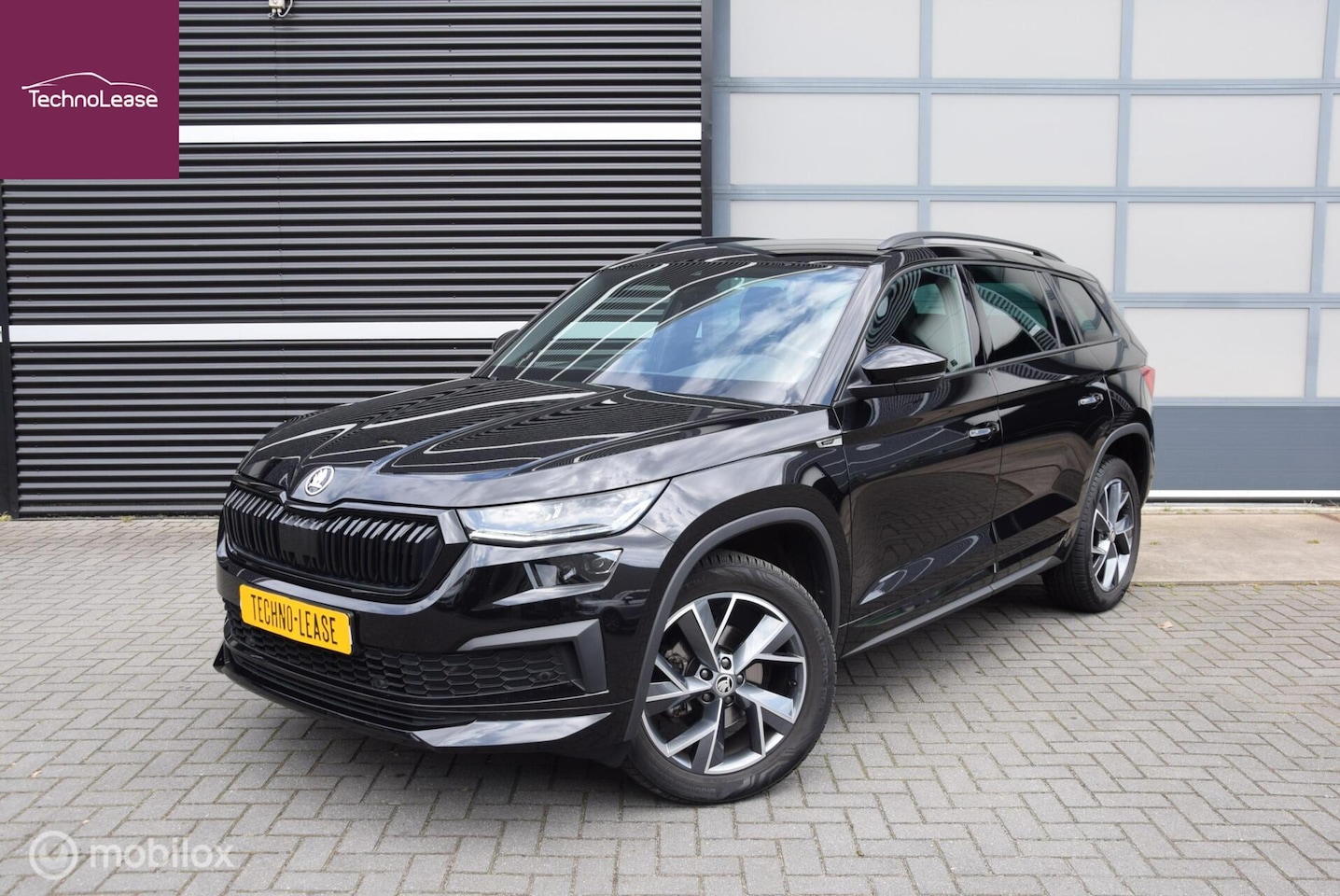 Skoda Kodiaq - 1.5 TSI Greentech ACT Sportline Business 150pk DSG + Trekhaak - AutoWereld.nl