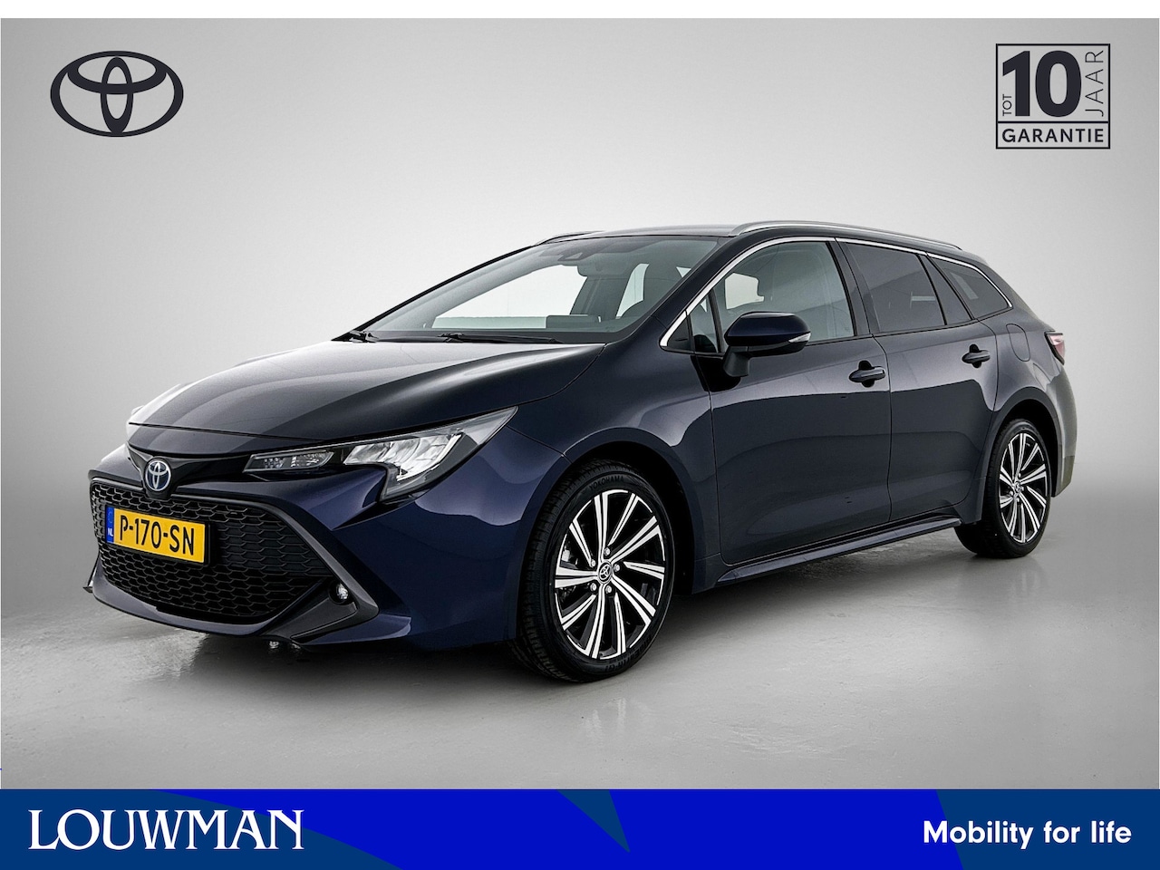 Toyota Corolla Touring Sports - 1.8 Hybrid Dynamic | Navigatie | Stoelverwarming | - AutoWereld.nl