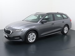 Skoda Octavia Combi - 1.0 TSI Ambition | 110 PK | Trekhaak wegklapbaar | Navigatiesysteem | Led verlichting |