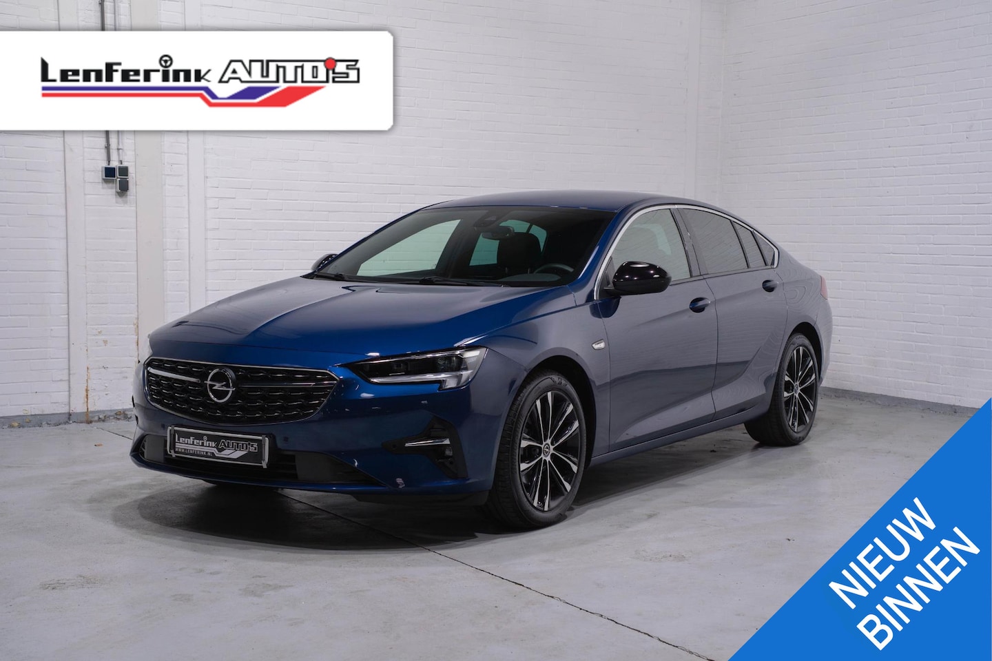 Opel Insignia Grand Sport - 1.5 CDTI Ultimate navi cruise DAB PDC v+a ledverlichting wegklapbare trekhaak 18"LMV priva - AutoWereld.nl