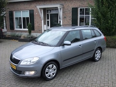 Skoda Fabia Combi - 1.2 TSI Fresh , Airco , Cv, Isofix , Elec ramen enz Zeer nette auto