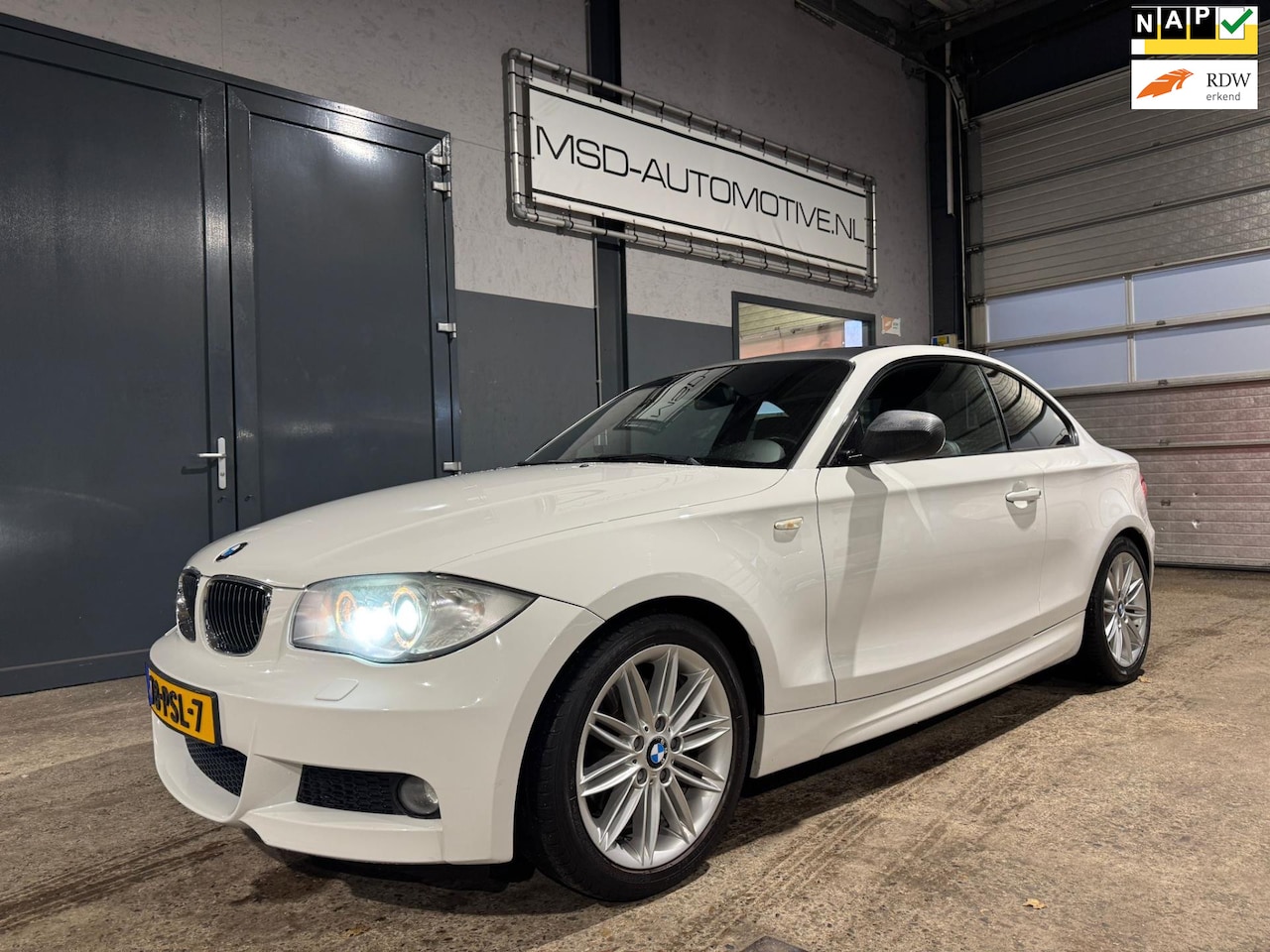 BMW 1-serie Coupé - 120i High Executive M-PACK 170PK Onderhouden NAP - AutoWereld.nl