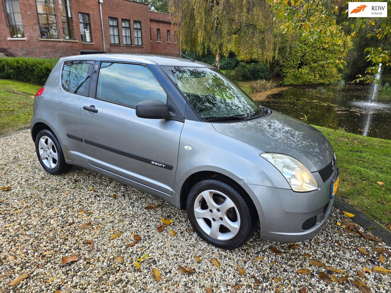 Suzuki Swift - 1.3 GA 1.3 GA - AutoWereld.nl