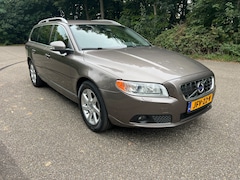 Volvo V70 - 3.2 AWD Summum 3.2 AWD Summum 2009 230dkm ACC BLIS PDC FOUR-C TOP