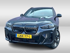 BMW iX3 - High Executive Edition 80 kWh / Trekhaak / Panoramadak / 360Camera / Head-up / 20'' / Lede