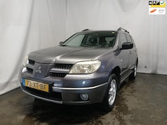 Mitsubishi Outlander Sport - 2.0 Invite+ - Roest - Schade