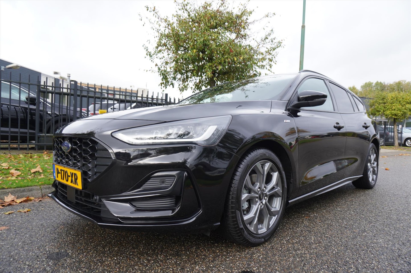 Ford Focus Wagon - 1.0 EcoBoost Hybrid 155pk ST Line X Clima Groot Scherm Xenon - AutoWereld.nl