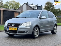 Volkswagen Polo - 1.4-16V Optive Airco*26-08-2026 APK*NAP*LM velgen*Elektrische ramen