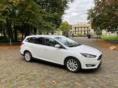 Ford Focus Wagon - 1.0 Titanium