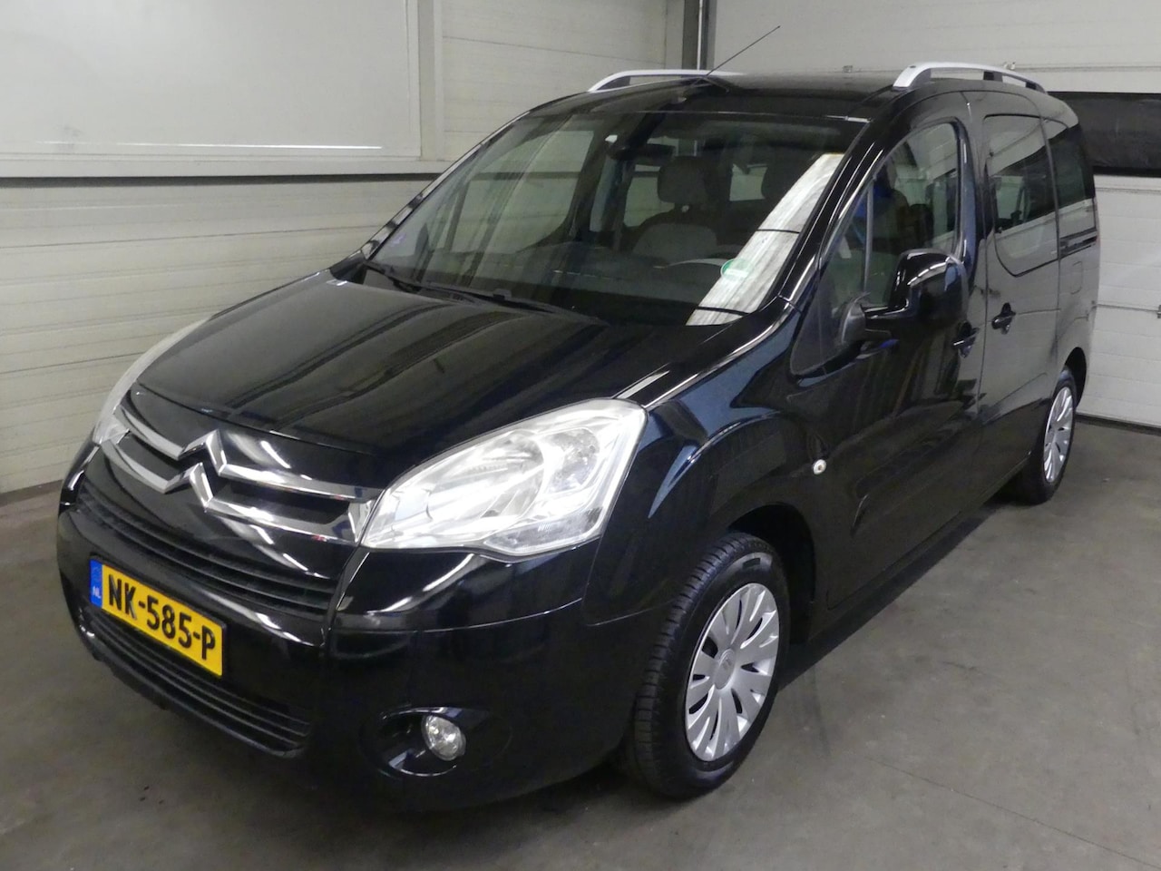 Citroën Berlingo - 1.6 VTi - Airco - Parkeersensoren - Trekhaak - Cruise control - AutoWereld.nl