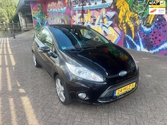 Ford Fiesta - 1.25 Titanium airco navigatie mooie velgen elektrische ramen cv zeer leuke auto