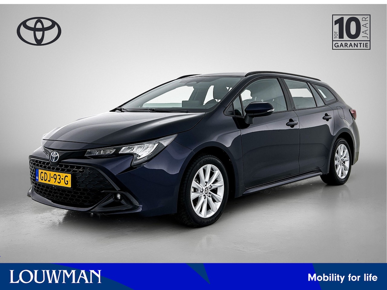 Toyota Corolla Touring Sports - Hybrid 140 Active | 1e Eigenaar | BTW'er | Apple Carplay / Android Auto | Camera | Facelif - AutoWereld.nl