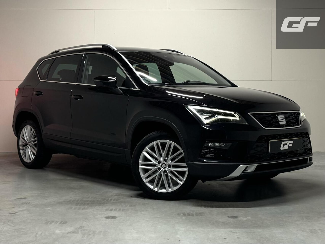 SEAT Ateca - 1.5 TSI Xcellence ACC CarPlay DSG Camera Trekh. Stoelverwar. - AutoWereld.nl