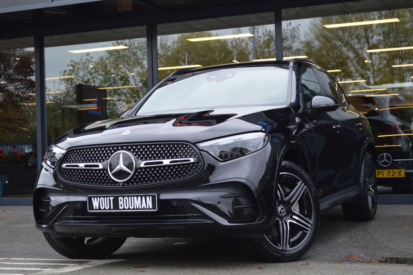 Mercedes-Benz GLC-klasse - 400e 4MATIC AMG Led Panorama Leder Memory Burmester Trekhaak Pdc - AutoWereld.nl