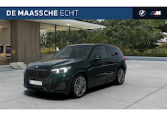BMW X1 - xDrive25e M Sport Automaat / Panoramadak / Trekhaak / Sportstoelen / Achteruitrijcamera /