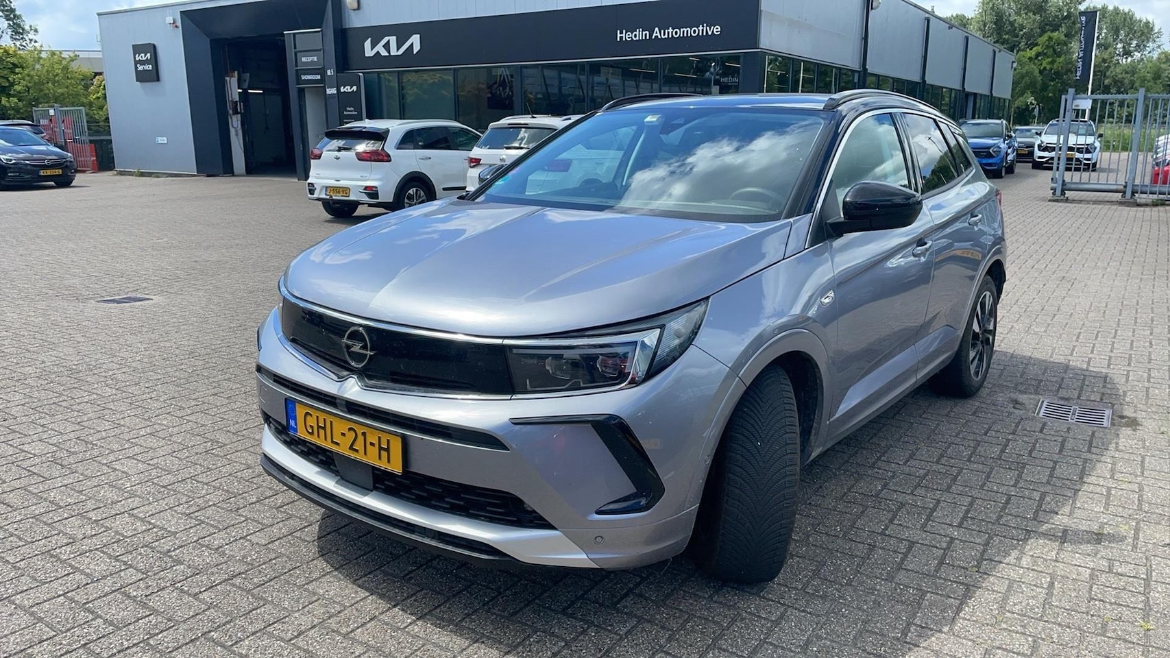 Opel Grandland - 1.6 Turbo Plug-In Hybrid Level 3 | 225pk | AGR-stoelen | Allseason | Trekhaak | - AutoWereld.nl