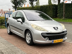 Peugeot 207 - 1.4 *LOOPT OP 3 CILINDERS | APK 11-2026