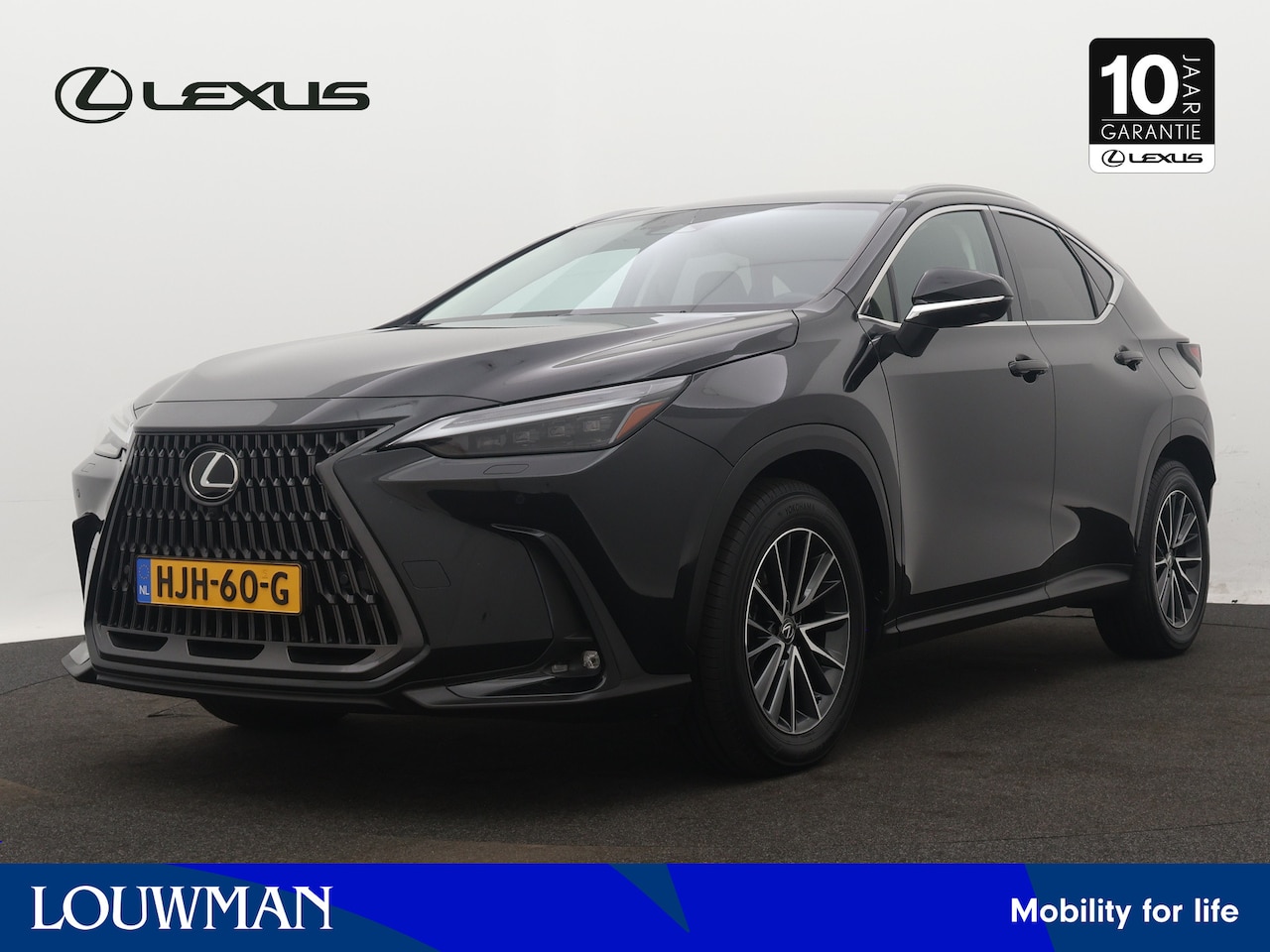 Lexus NX - 450h+ Plug-In Hybrid AWD Executive Line | Lexus Link Pro Navigatie | Stoelverwarming en -v - AutoWereld.nl