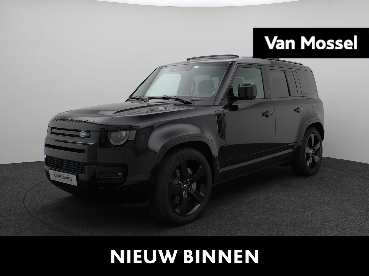 Land Rover Defender 110 - 2.0 P300e X-Dynamic HSE | Head up display | Cold Climate Pack | Black Pack | Glazen schuif - AutoWereld.nl