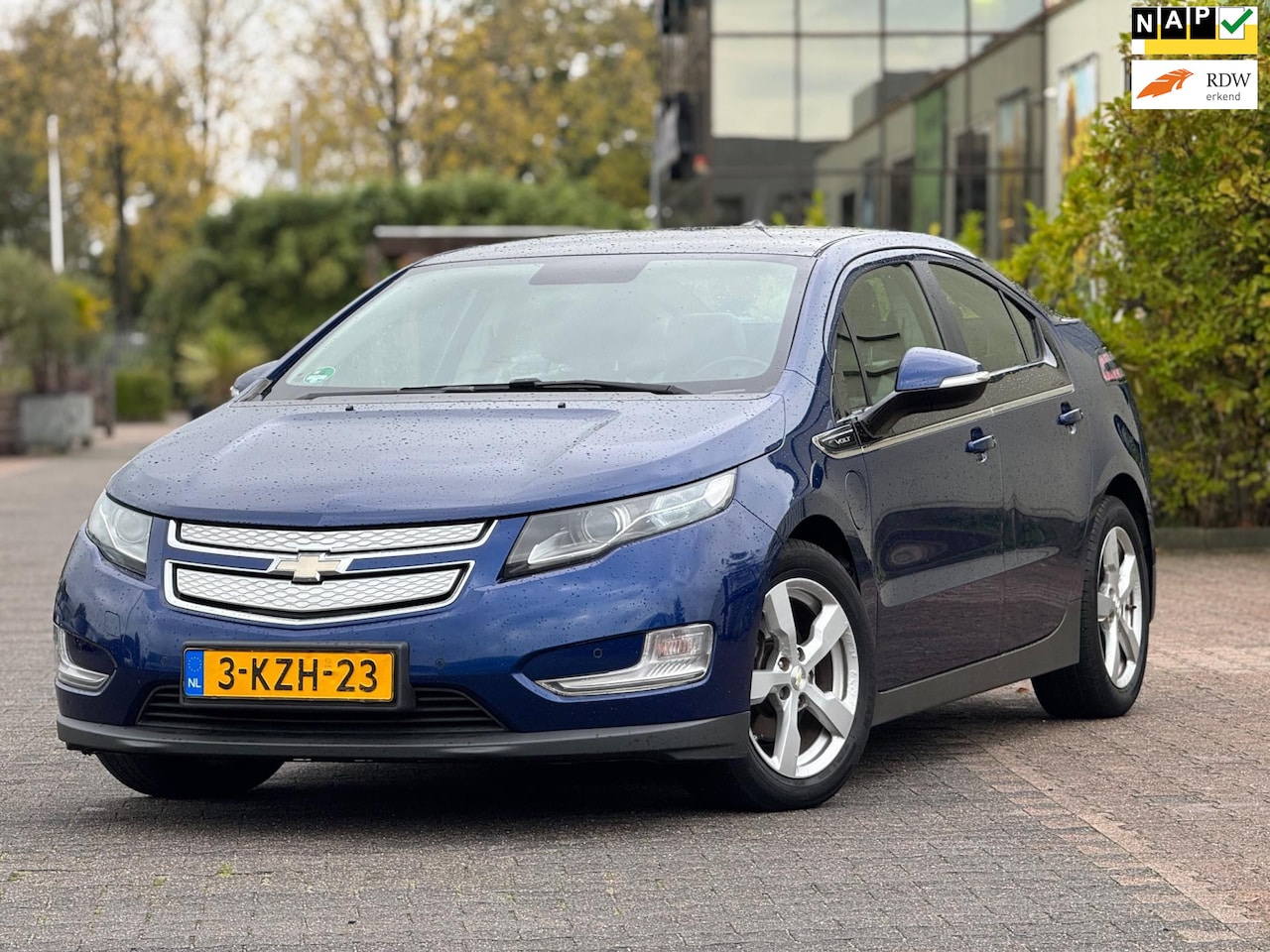 Chevrolet Volt - 1.4 LTZ | Automaat | Leder stoelen | Camera | Stoelverwarming | 2 Sleutels | Dealeronderho - AutoWereld.nl