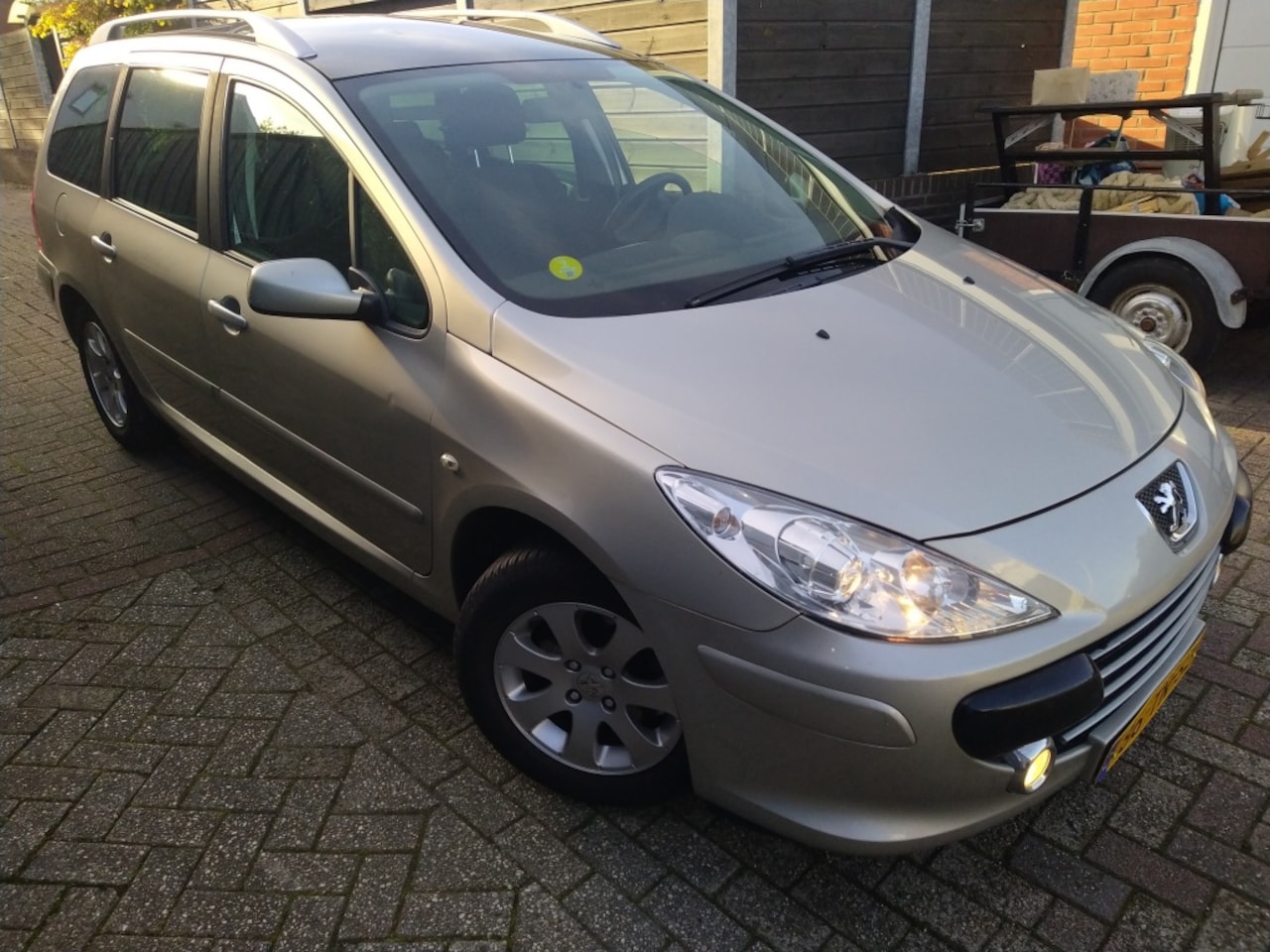 Peugeot 307 SW - 1.6-16V Pack 1.6-16V Pack - AutoWereld.nl
