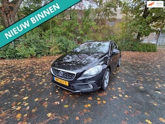 Volvo V40 Cross Country - 2.0 D2 Ocean Race NETTE AUTO RIJDT EN SCHAKELT GOED