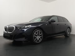 BMW 5-serie Touring - 520i | M Sportpakket | Travel pack | Comfort Pack