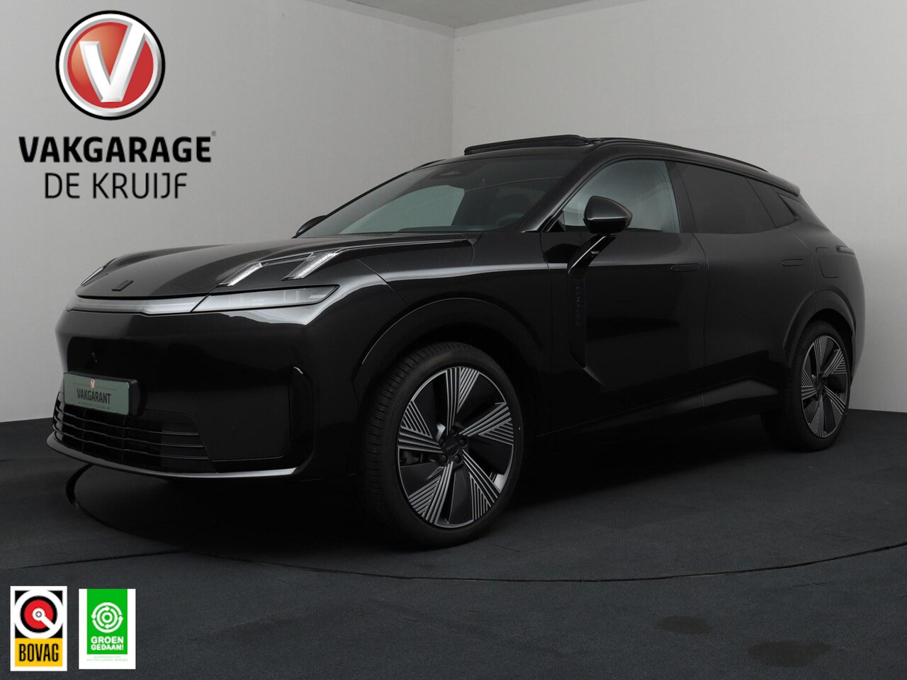 Lynk & Co 08 - 1.5 More BOMVOL! | 200km elektrisch WLTP! | Matrix-LED | ACC | Elektrisch Panoramadak! - AutoWereld.nl