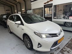 Toyota Auris Touring Sports - 1.8 Hybrid Lease+