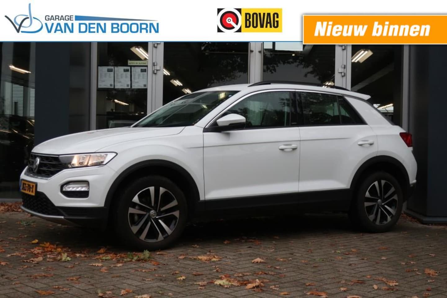 Volkswagen T-Roc - 1.5 TSI 150PK UNITED, Afn. Trekhaak, Apple Carplay/ Android Auto, Clima, etc. - AutoWereld.nl