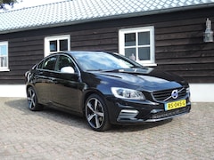 Volvo S60 - 2.0 T3 R-DESIGN