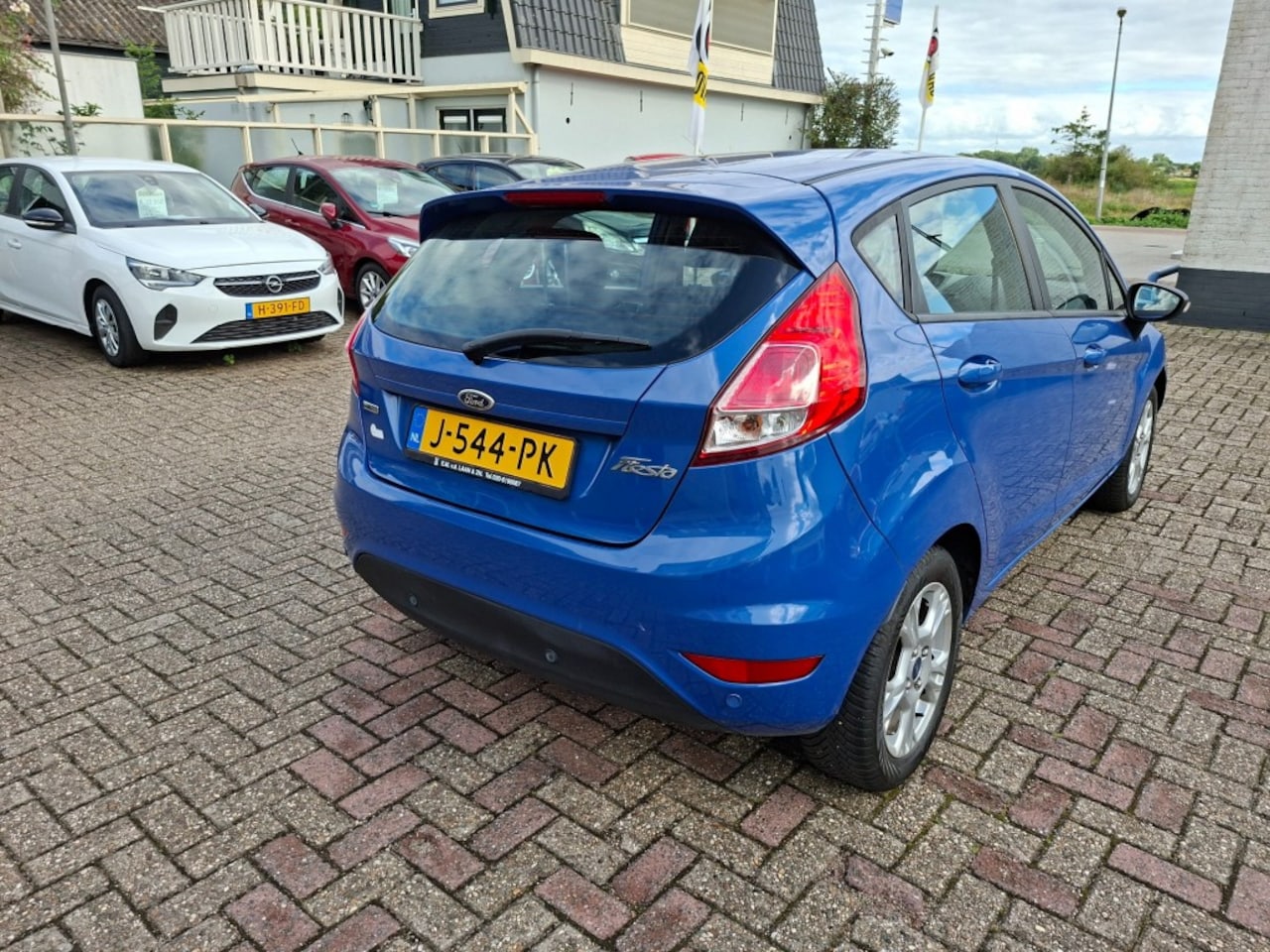 Ford Fiesta - 1.0 Champion RADIO CD/AIRCO/ELEC RAMEN V+A/PDC/STOELVERW/LMV