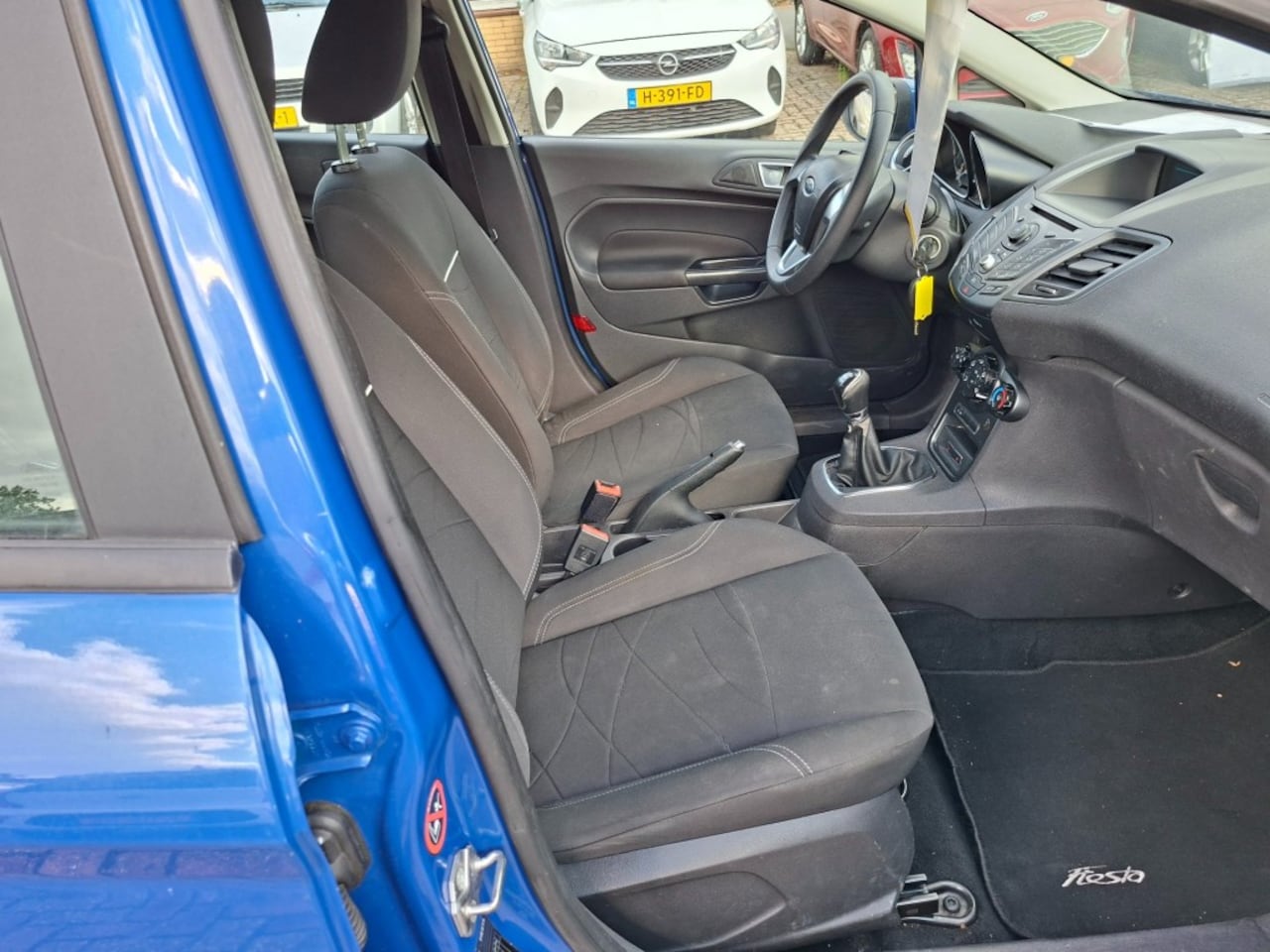 Ford Fiesta - 1.0 Champion RADIO CD/AIRCO/ELEC RAMEN V+A/PDC/STOELVERW/LMV