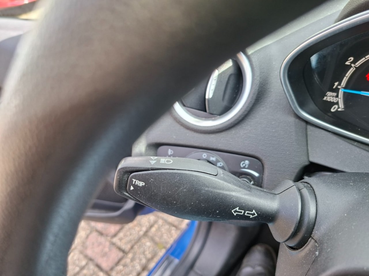 Ford Fiesta - 1.0 Champion RADIO CD/AIRCO/ELEC RAMEN V+A/PDC/STOELVERW/LMV