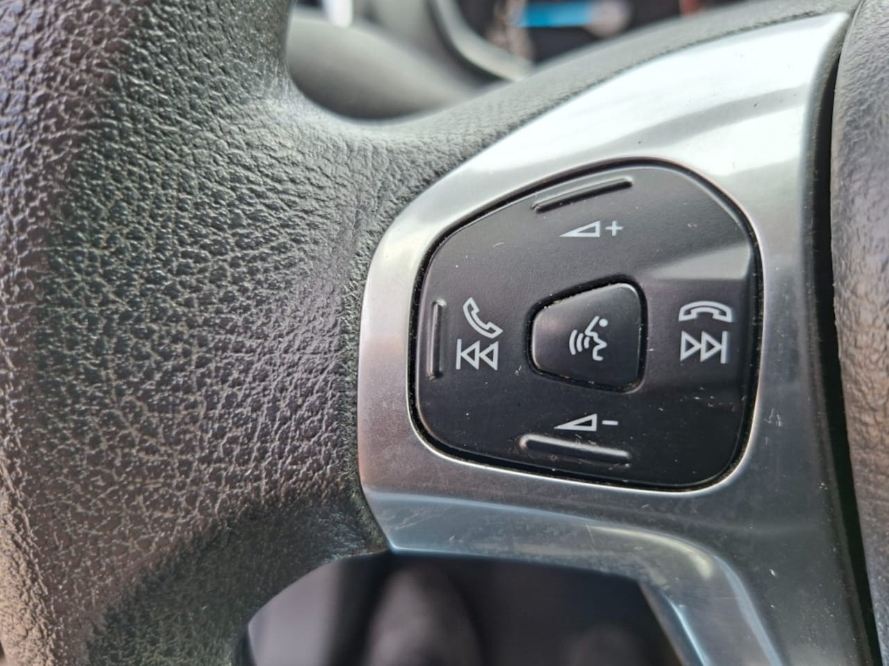 Ford Fiesta - 1.0 Champion RADIO CD/AIRCO/ELEC RAMEN V+A/PDC/STOELVERW/LMV