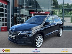 Skoda Karoq - 1.5 TSI DSG CLEVER PANO-DAK/TREKHAAK/CAMERA/NAVI/CARPLAY/STOELVERW