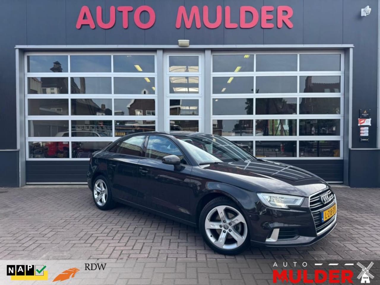 Audi A3 - 1.0 TFSI Design Pro Line Plus / Navi / S-Line / Stoel v.w. / Cruise / Xenon - AutoWereld.nl