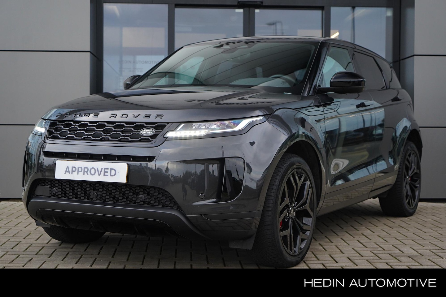 Land Rover Range Rover Evoque - 1.5 P300e AWD R-Dynamic | Elektrische trekhaak | 24 maanden garantie | - AutoWereld.nl