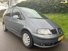 SEAT Alhambra - 2.0 TDI Ecomotive 7 persoons - Koppeling hoog