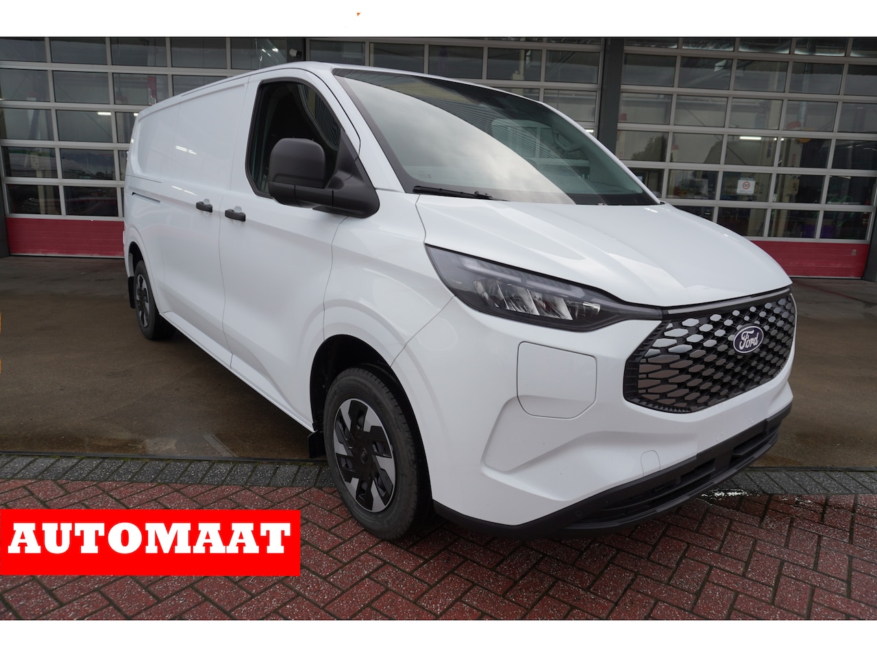 Ford E-Transit Cust. - 340 L2H1 136PK Trend 65 kWh Elektrisch Airco | Cruise | Apple CP-Android | Camera - AutoWereld.nl