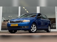 Skoda Rapid Spaceback - 1.2 TSI Greentech Elegance Trekhaak Navigatie Mooi