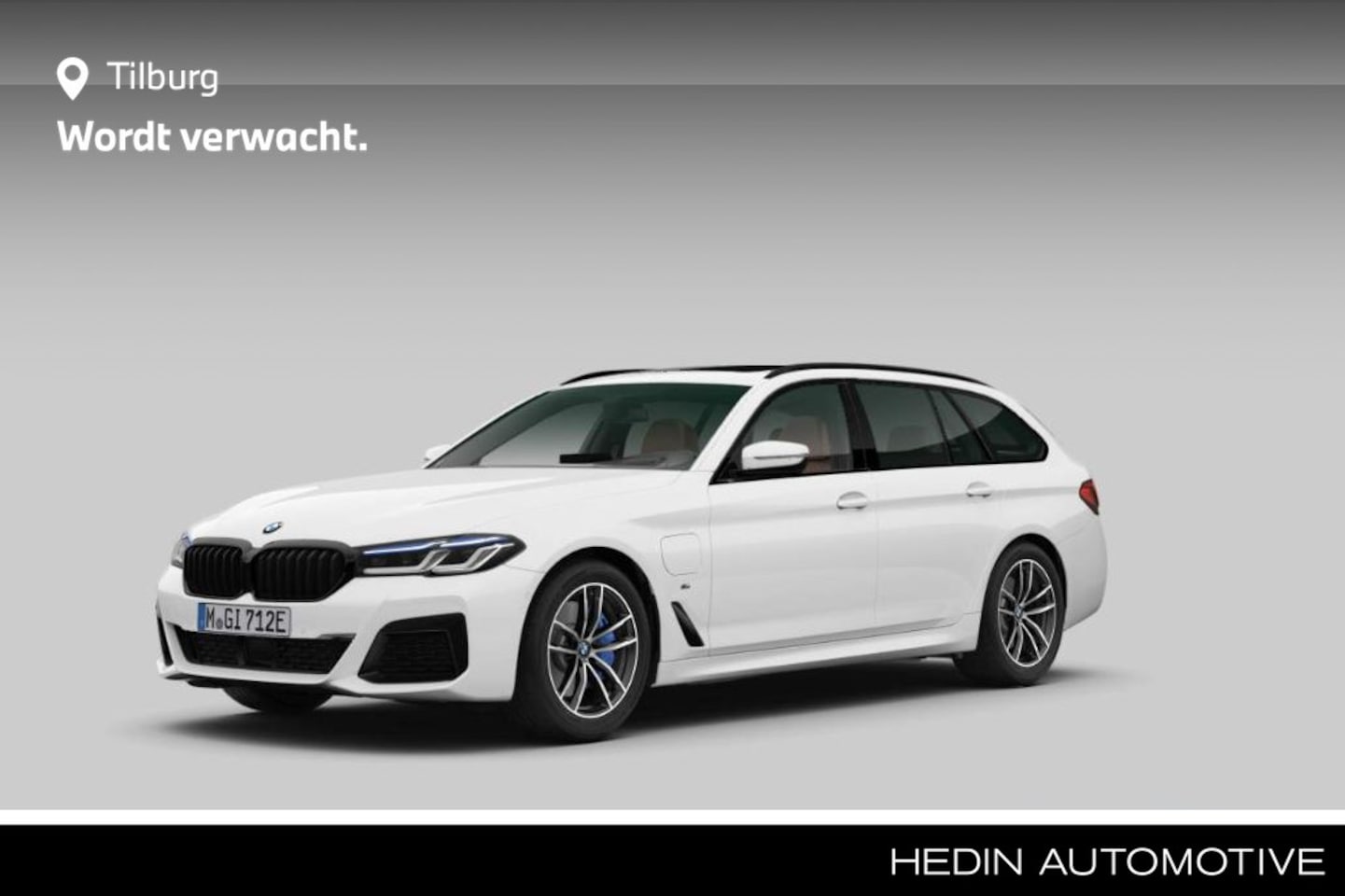 BMW 5-serie Touring - 530e High Executive | BMW Laserlight | DAB-Tuner | Glazen Panoramadak | Hifi System Harman - AutoWereld.nl