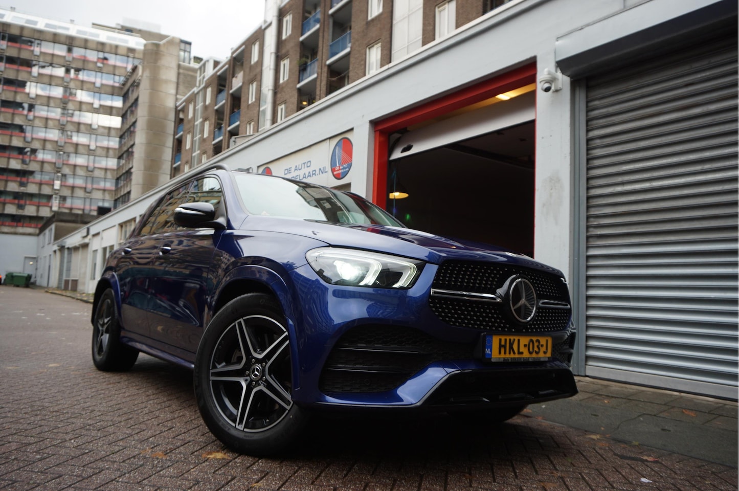 Mercedes-Benz GLE-Klasse - 350 e 4MATIC AMG Line NIGHT pakket | Trekhaak | Mercedes onderhouden | Adaptieve cruise + - AutoWereld.nl