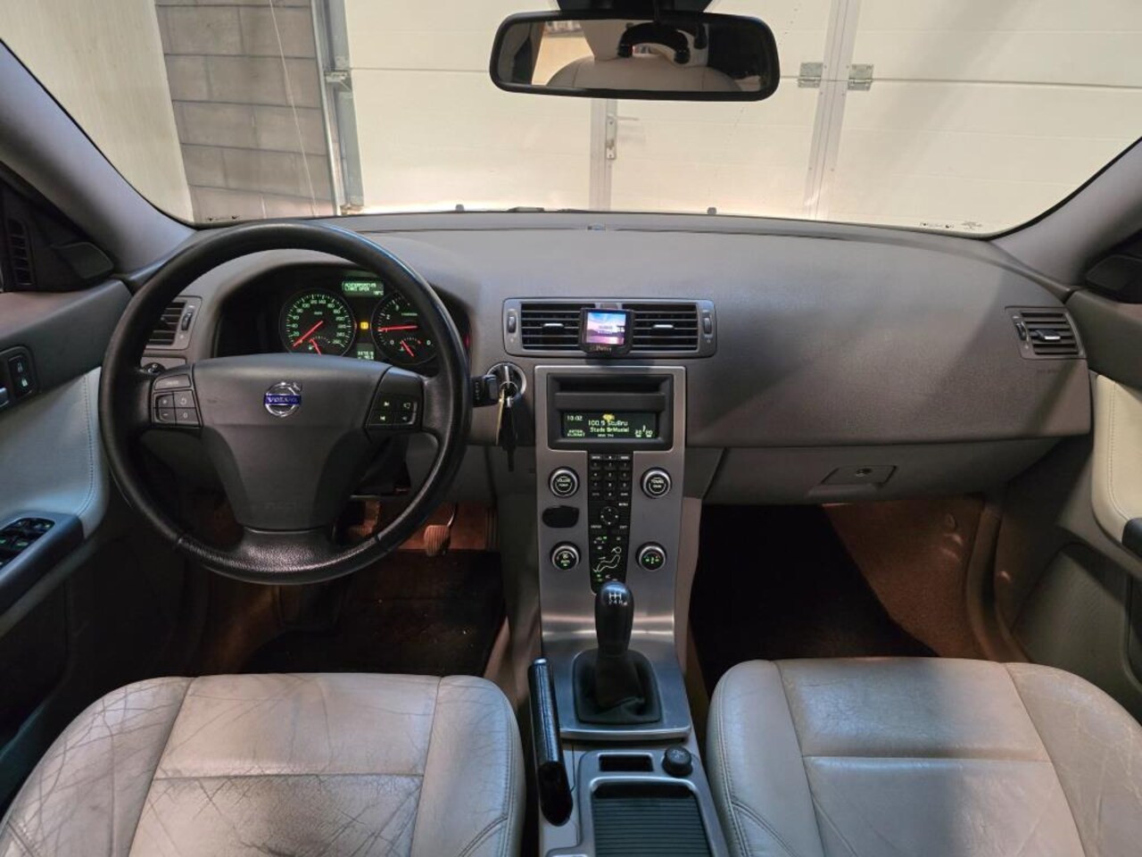 Volvo V50 - 1.8 Edition II *AIRCO* NIEUWE APK - AutoWereld.nl