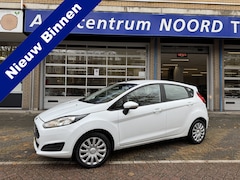 Ford Fiesta - 1.0 Style NAP | Nieuwe Distributieriem | Navigatie | Cruise Control | 5-deurs | Dealeronde