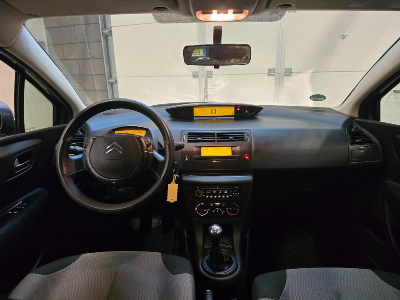 Citroën C4 - 1.4-16V Ligne Prestige 1.4-16V Ligne Prestige - AutoWereld.nl