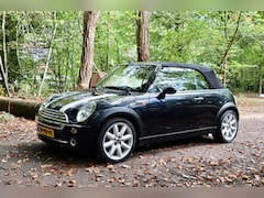 MINI Cabrio - 1.6 Cooper Chili Cabrio | Astro Black Metallic | Handgeschakeld | Origineel Nederlands | NAP | Nieuwe APK |