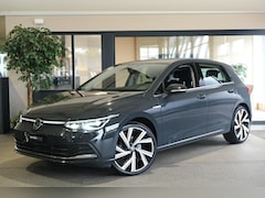 Volkswagen Golf - 8 1.5 eTSI Style DSG Navi Virtual Led ACC