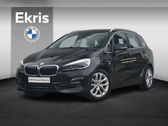 BMW 2-serie Active Tourer - 218i Executive Sport Line 17'' / Trekhaak / Head-Up Display / PDC