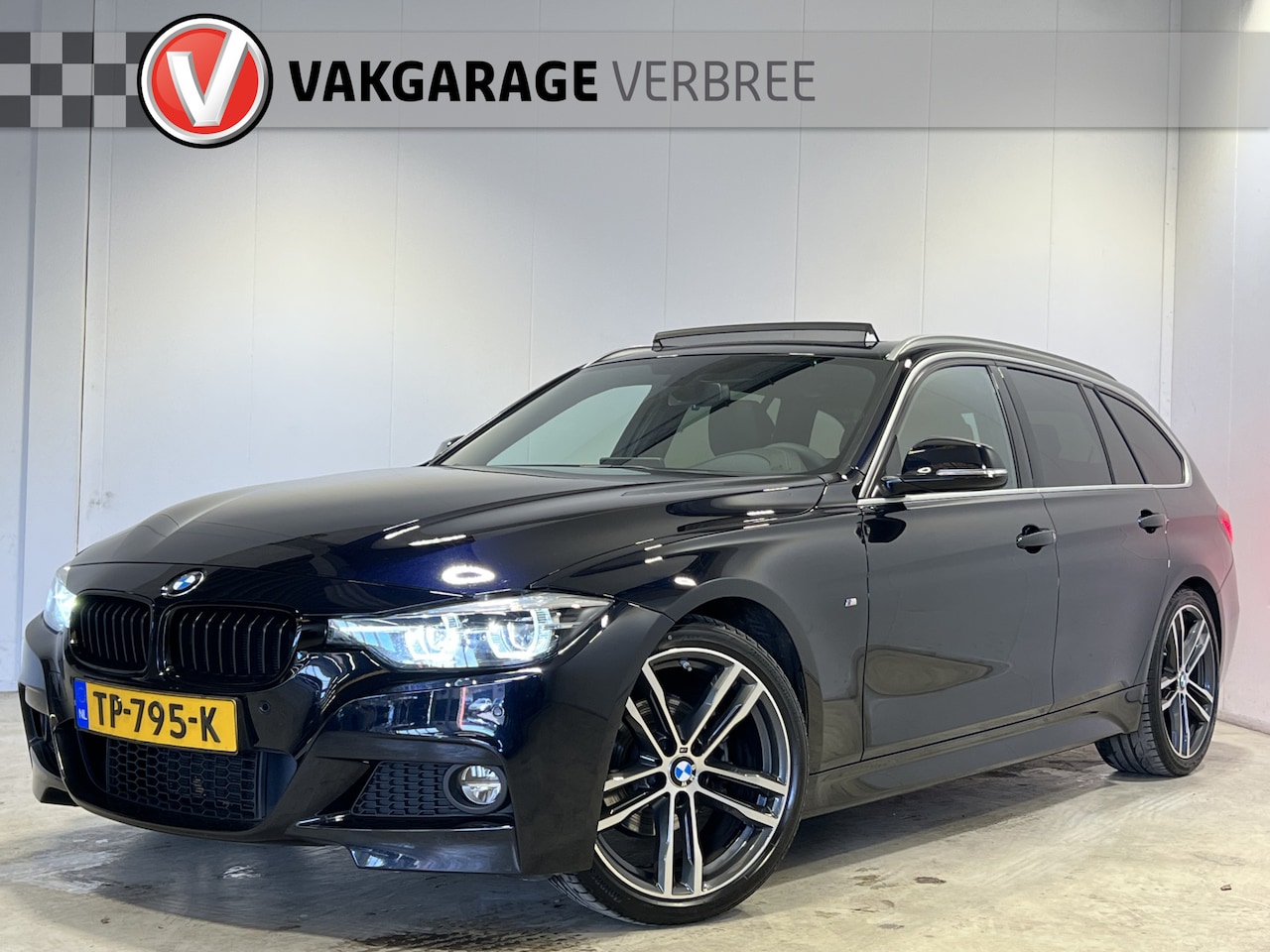 BMW 3-serie Touring - 320i Edition M Sport Shadow High Executive | Navigatie | LM Velgen 19" | Elektrisch Glazen - AutoWereld.nl